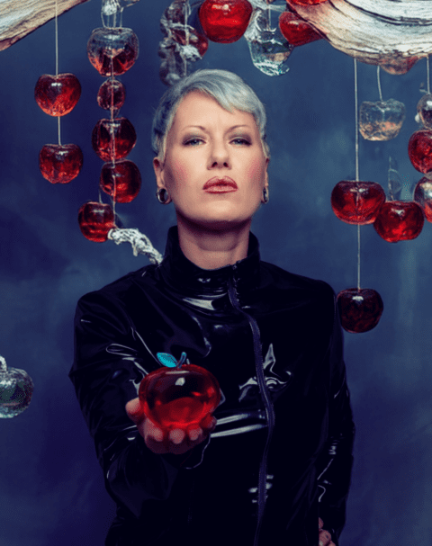 bdsm-domina-und-klinikerotikerin-sister-of-mercy