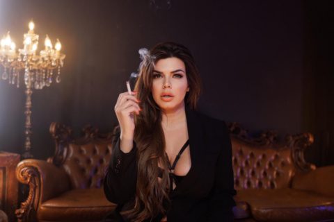 lady-markazi-domina-und-mistress-im-dominastudio-domizil-der-graefin