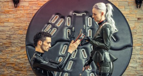 domina-natascha-nox-in-kln